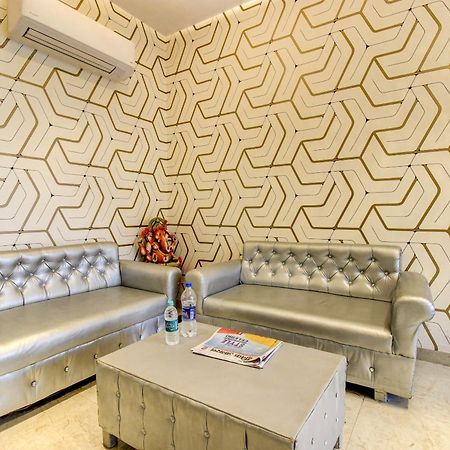 Super Townhouse Oak Aurelia Grand 호텔 러크나우 외부 사진